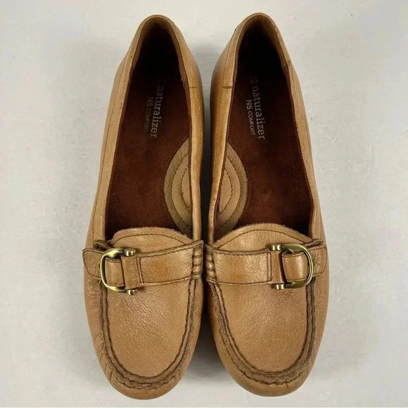 Naturalizer Tan Loafers-Size 8.5 - Picture 3 of 8